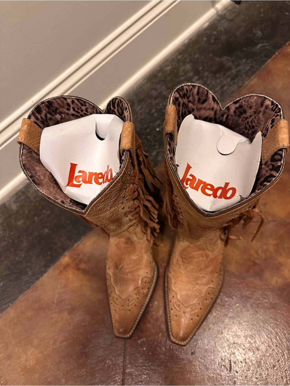 Laredo Women’s Fringe Tan Cowboy Boots Lined with Leopard - Picture 7 of 7